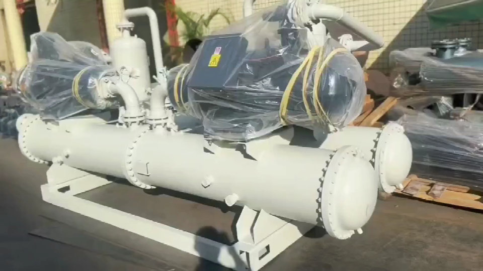 滿液式冷水機(jī)組